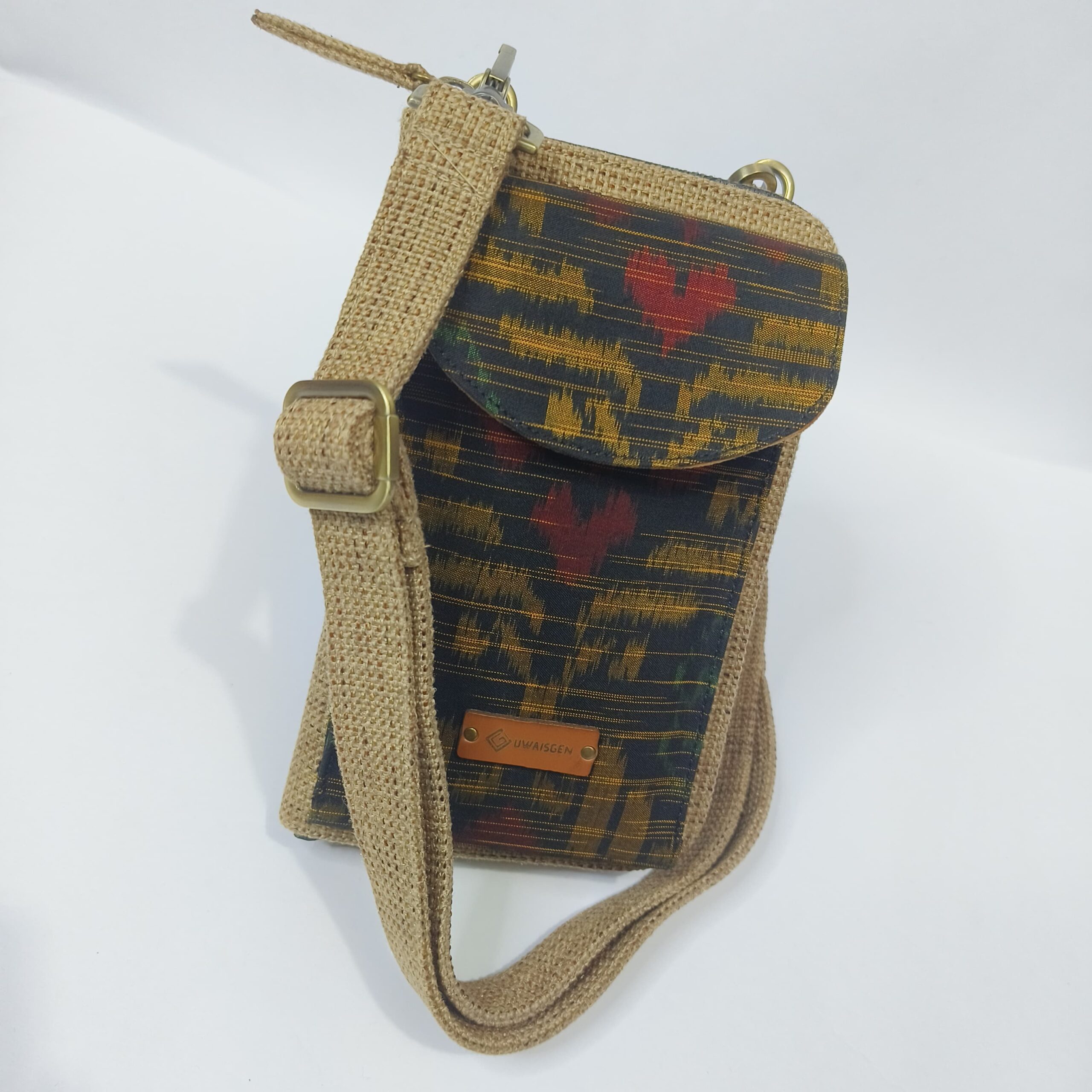 eva slingbag tas selempang goni etnik bali eva slingbag tas selempang goni etnik bali