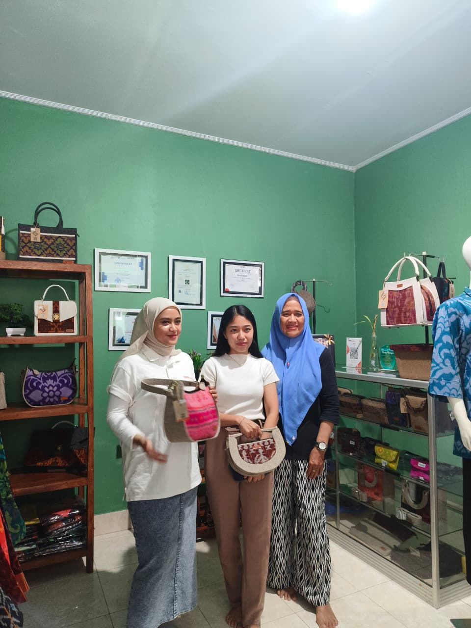 gambar whatsapp 2025 08 18 pukul 10.09.41 45960f0f