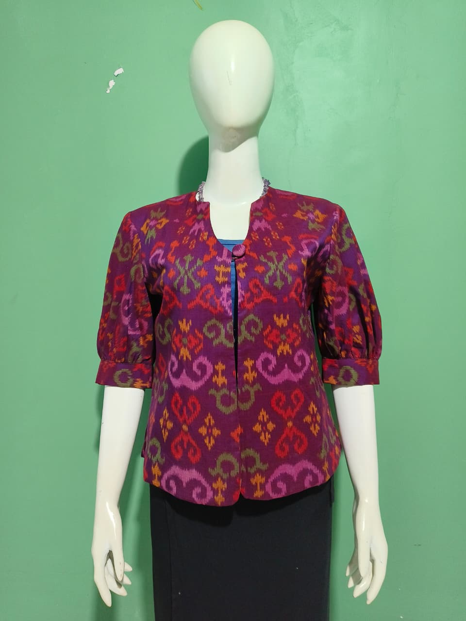 outer wanita blazer nayyara tenun endek outer wanita blazer nayyara tenun endek